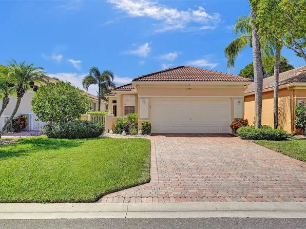 7240 Cataluna Circle, Delray Beach, FL 33446