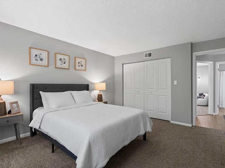 Shaler Highlands Apartments — Photo 4