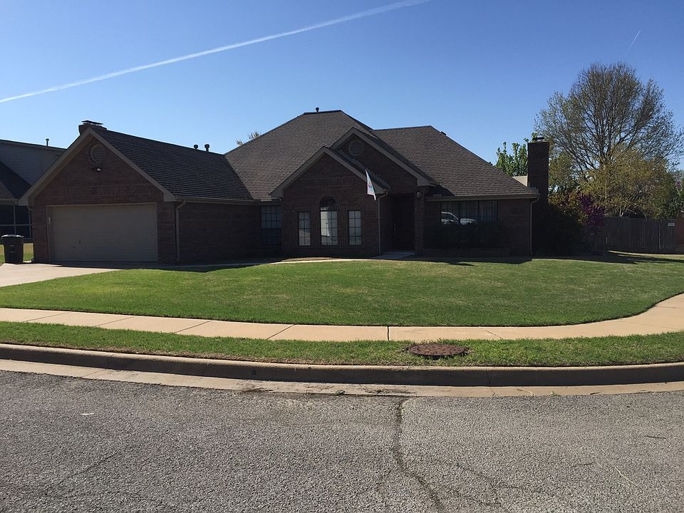 Curbside View - Front