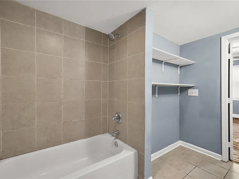 360 Betsy Ave SW — Photo 24