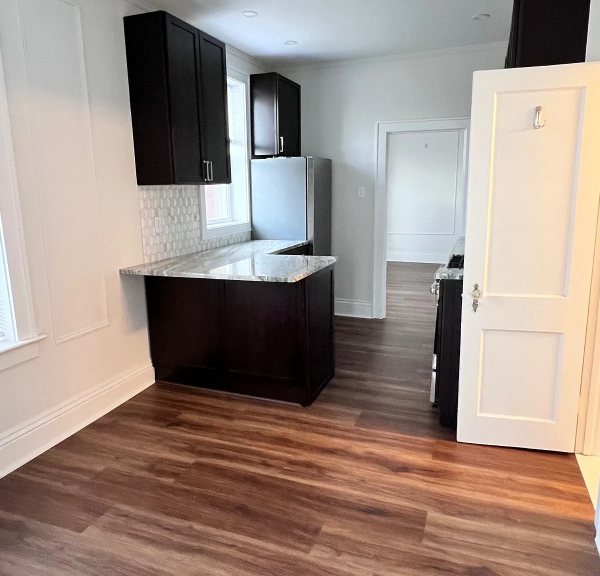 1 bed, 1.0 bath, 600 sqft, $1,595 — Photo 2