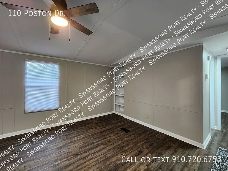 110 Poston Dr — Photo 8
