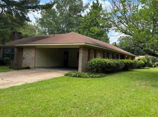 5703 Medallion Dr, Jackson, MS 39211