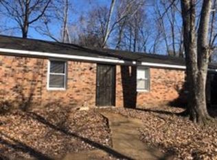 300 Rosedale Ave APT E, Covington, TN 38019