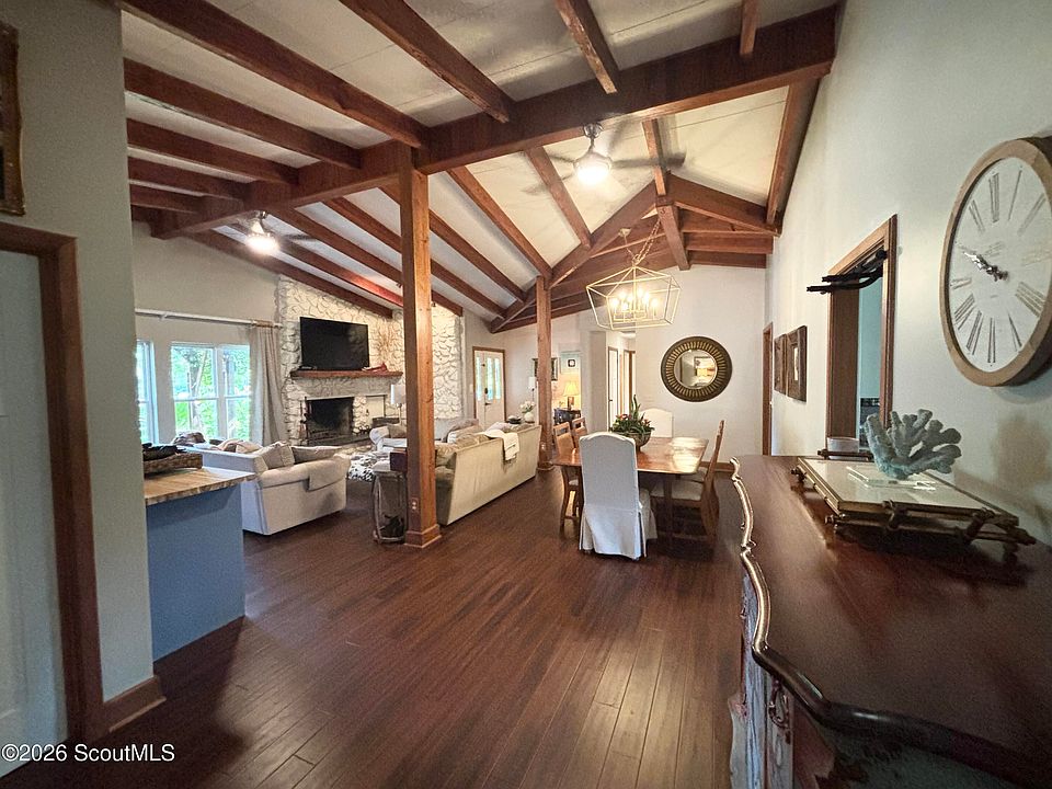 1st image of 512 Wesley Oak Cir
