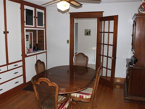 5th image of 105 Granger St