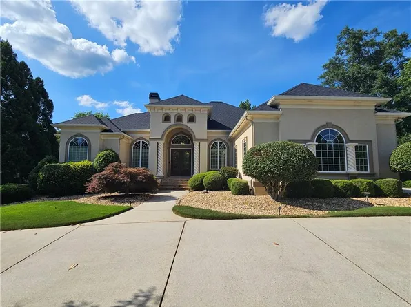 707 Bethpage Dr, McDonough, GA 30253