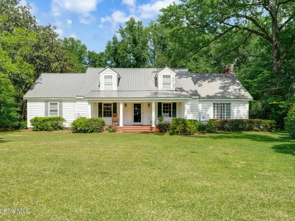 218 N Duplin Street, Wallace, NC 28466