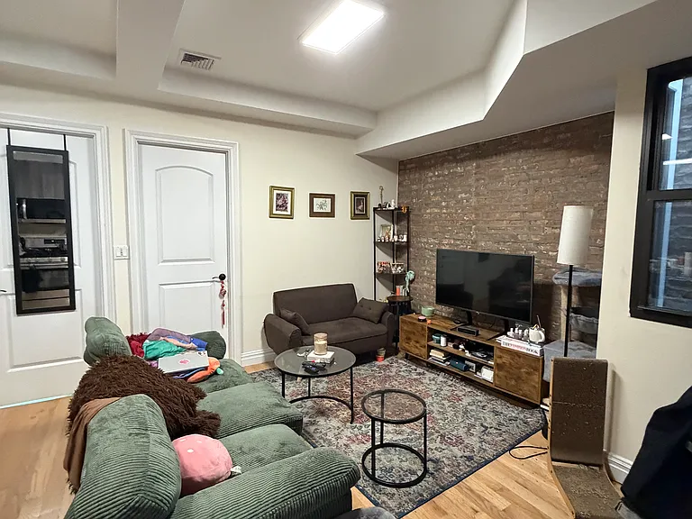 153 7th Ave #3 — Photo 8