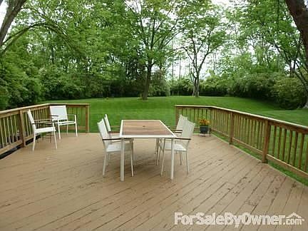 2nd image of 3025 Leonora Dr