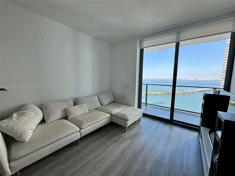501 NE 31st St #2903 — Photo 5