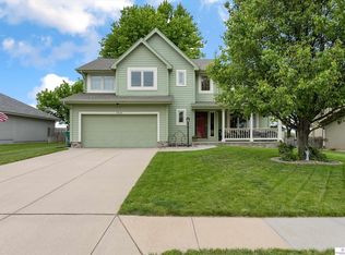 7824 S 71st Ave, La Vista, NE 68128