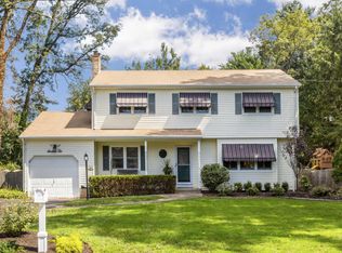 1610 Sue St, Wall Township, NJ 07753