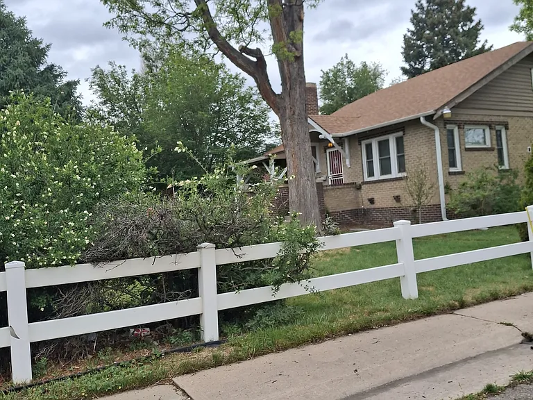 2801 W Mississippi Ave — Photo 1