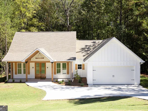 6491 13th Ct SW, Lanett, AL 36863