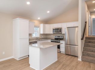 805 Southview St SE, Watertown, MN 55388