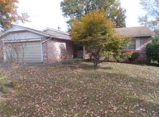 4201 Navajo Ct, Springdale, AR 72764