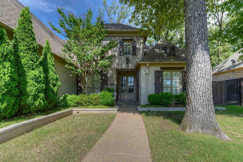 1st image of 1068 Smoky Oaks Ln