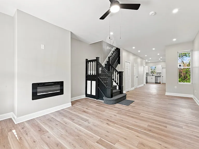 428 N 60th St — Photo 1