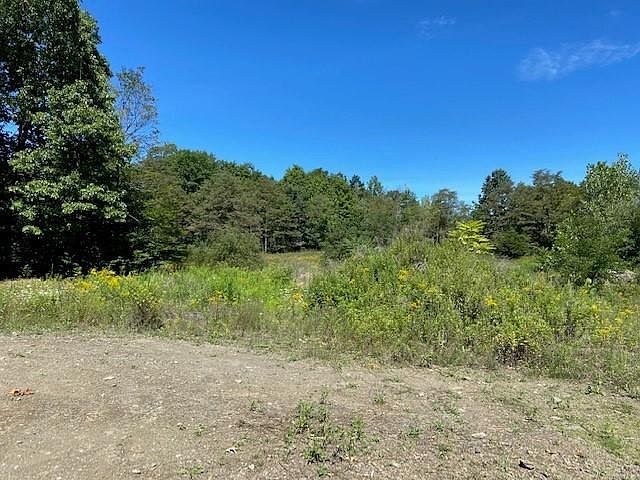 2nd image of 50 E Dorsey Lane