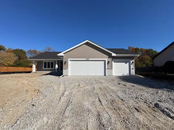 6827 Elderberry ROAD, Racine, WI 53402