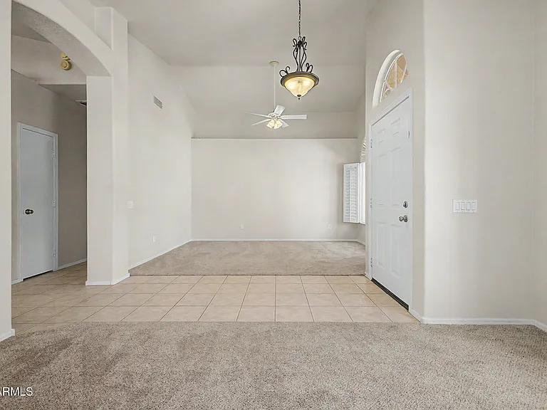4545 E Rowel Rd — Photo 34