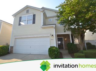203 Windcroft Ct, Acworth, GA 30101