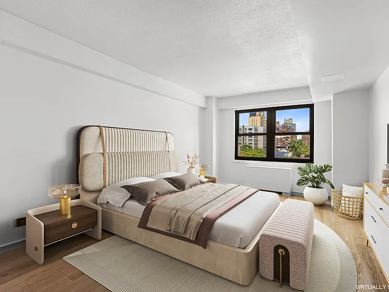520 E 81st St #11C — Photo 3
