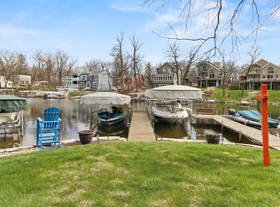 N52W34305 Gietzen Rd, Okauchee, WI 53069