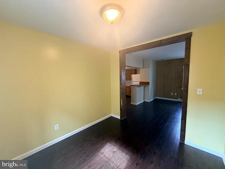 125 E Main St — Photo 24