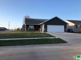 591 13th St SW #0, Le Mars, IA 51031