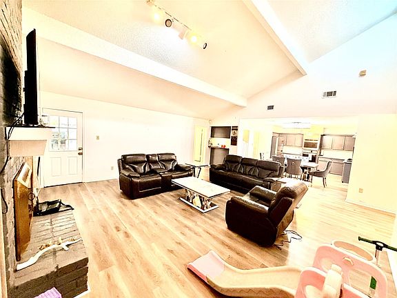 5th image of 11635 Ridge Run Dr