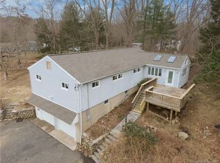 172 Westport Rd, Wilton, CT 06897