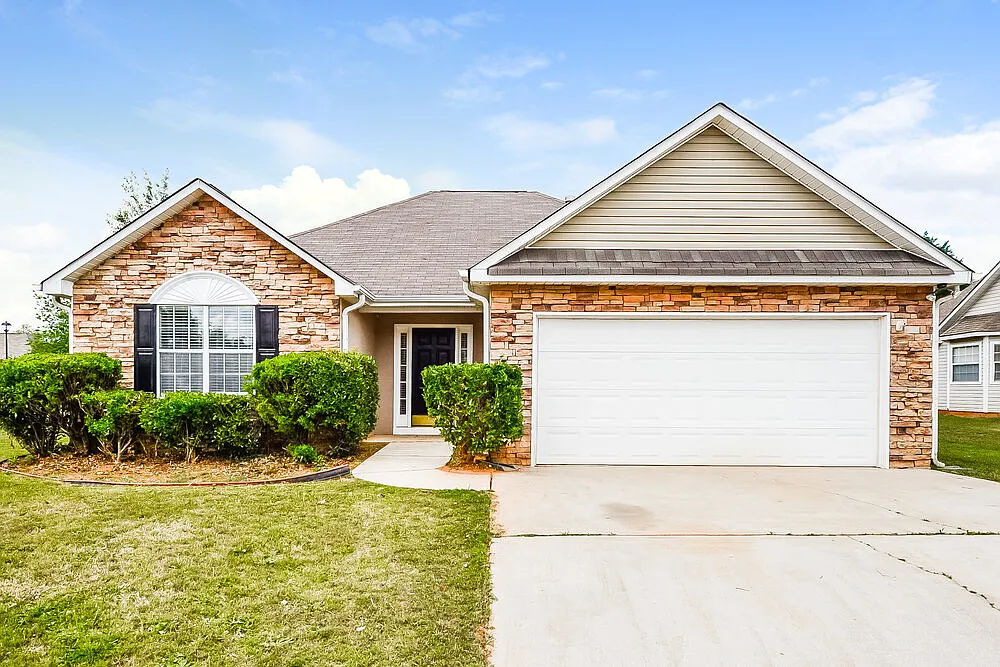 3 bed, 2.0 bath, 1578 sqft, $1,995 — Photo 1