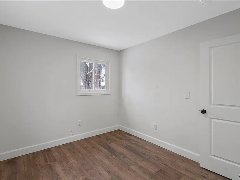 7891 Areopagitica Ave — Photo 17