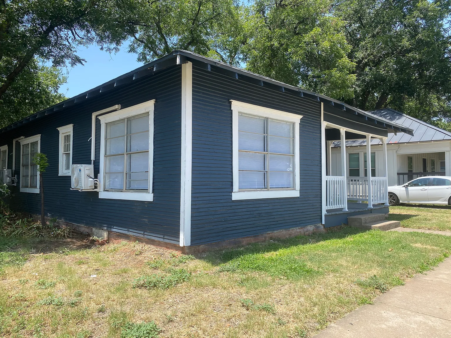 2 bed, 1207 sqft, $1,249 — Photo 2