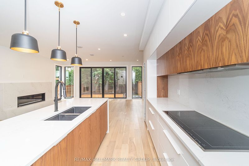 Ottawa House for rent - 4 Bedrooms — photo 8