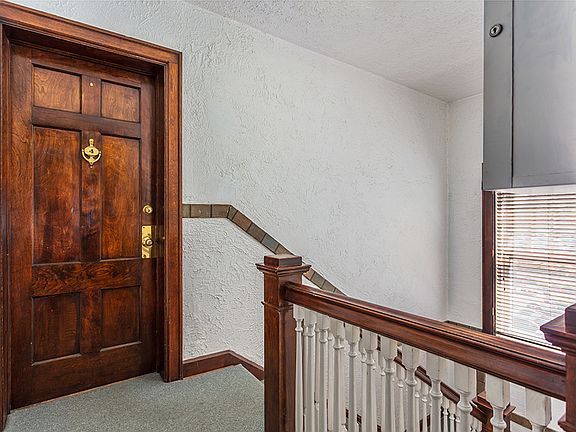 5th image of 1363 Gaylord St