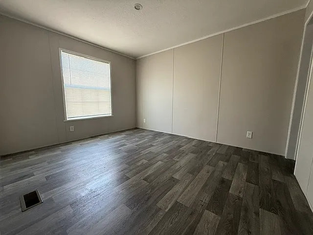 Pineview Estates — Photo 21