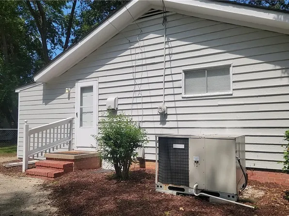 149 Openview Dr, Fayetteville, NC 28312