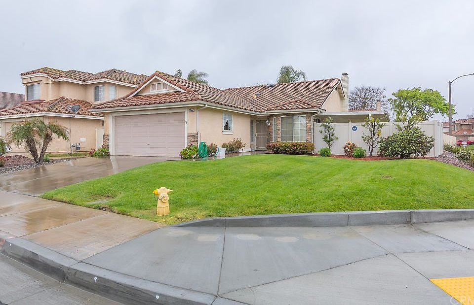 1st image of 30567 Shoreline Dr