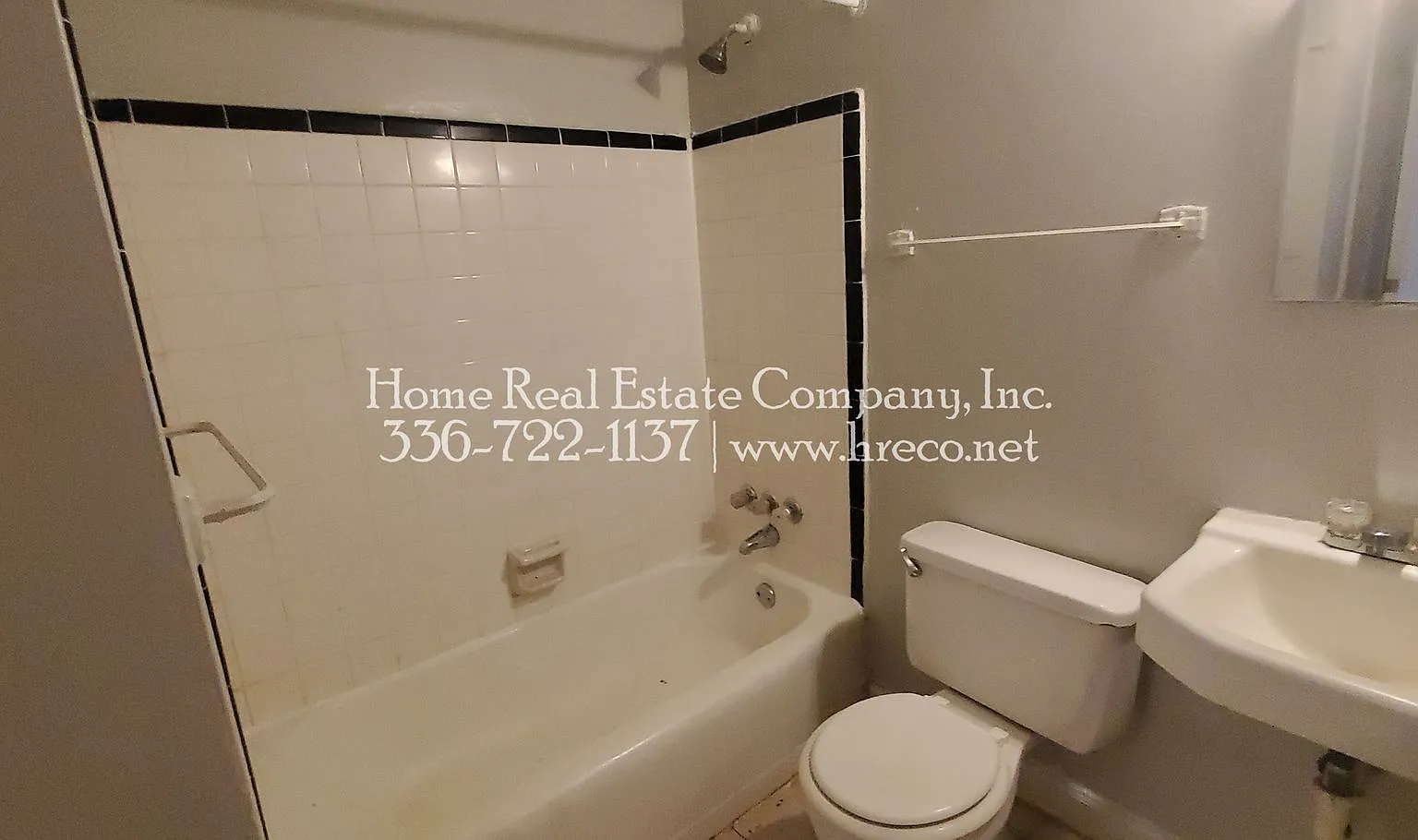 1231 Gholson Avenue Apt A — Photo 3