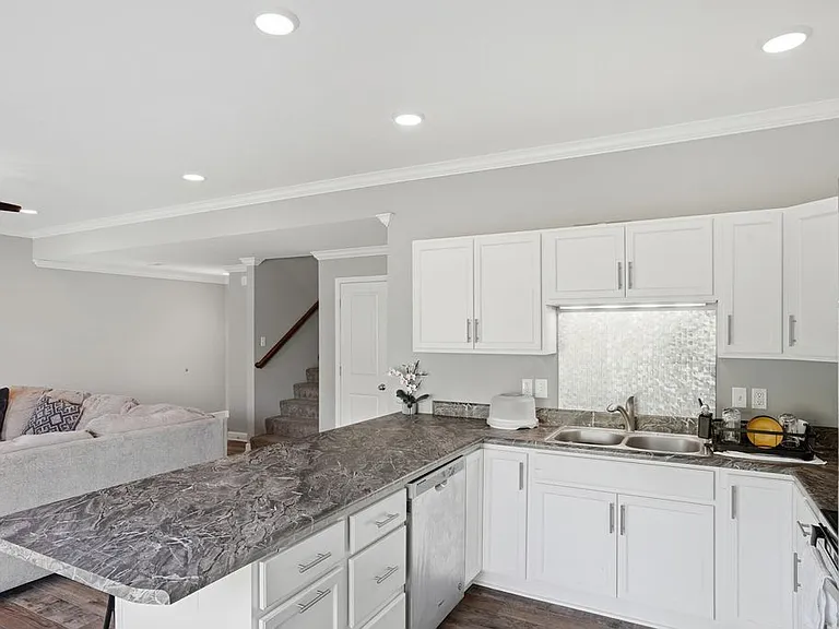 5211 Silver Mill Dr #5211 — Photo 5