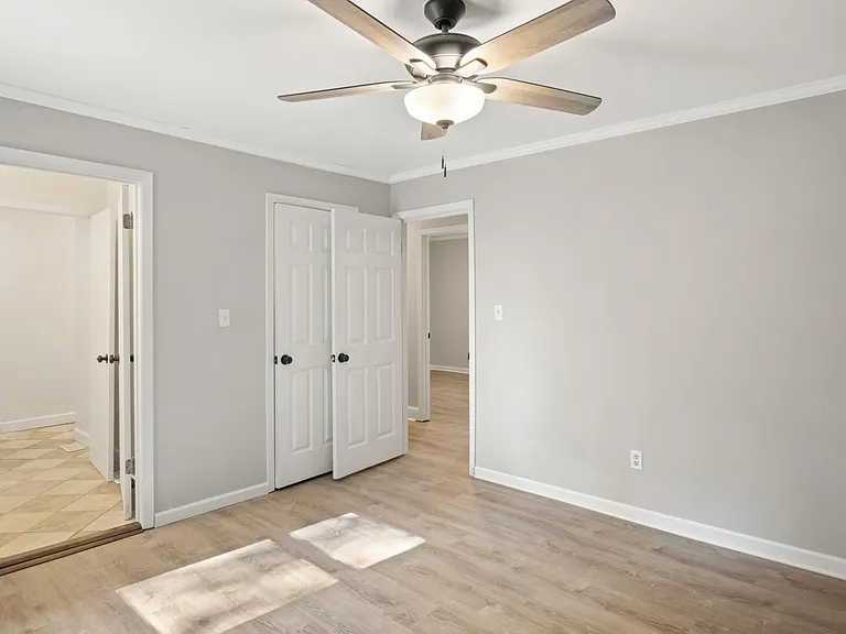 7925 Westland Dr — Photo 17
