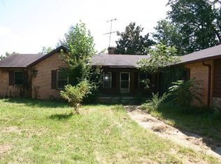 661 Seed Tick Rd, Clayton, GA 30525