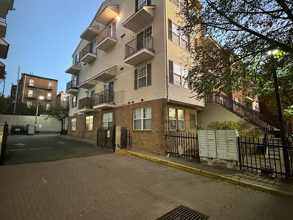 1st image of 74 Union St Unit A12