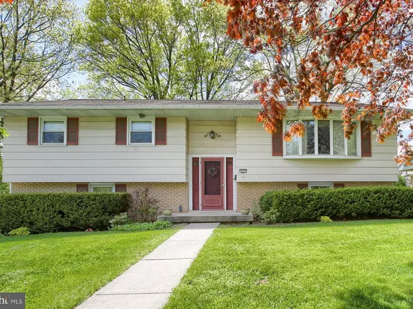 470 N Holly St, Elizabethtown, PA 17022