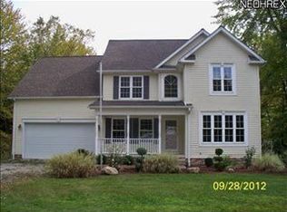 1892 Beaver Cir, Rock Creek, OH 44084