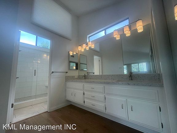 5th image of 2937 Gertrude Ave