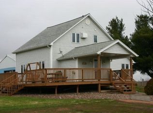 2121 Wuertzburg Rd, Athens, WI 54411